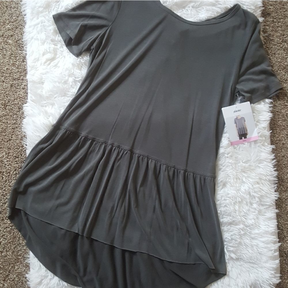 ‎Mote Gray baby doll Tunic Top Women’s Size Small New